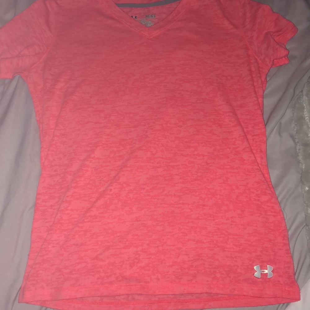 UA t shirt